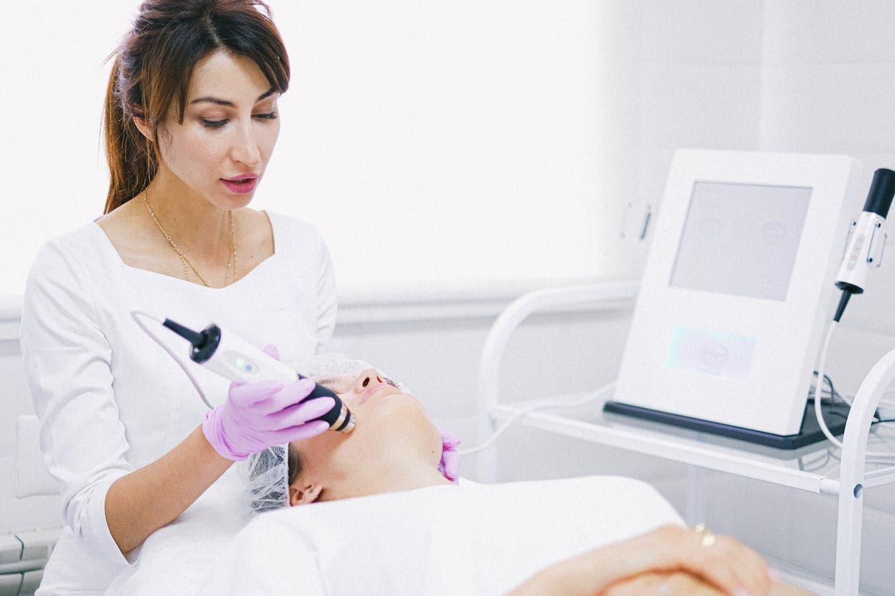Hydrafacial Essen – Strahlende Haut ohne Schmerzen und Ausfallzeit